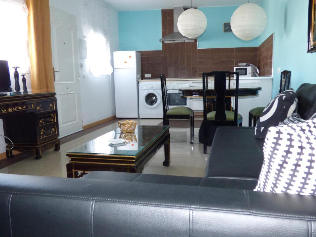 Apartamentos Jerezanos เฮเรซ เด ลาฟรอนเตรา ภายนอก รูปภาพ