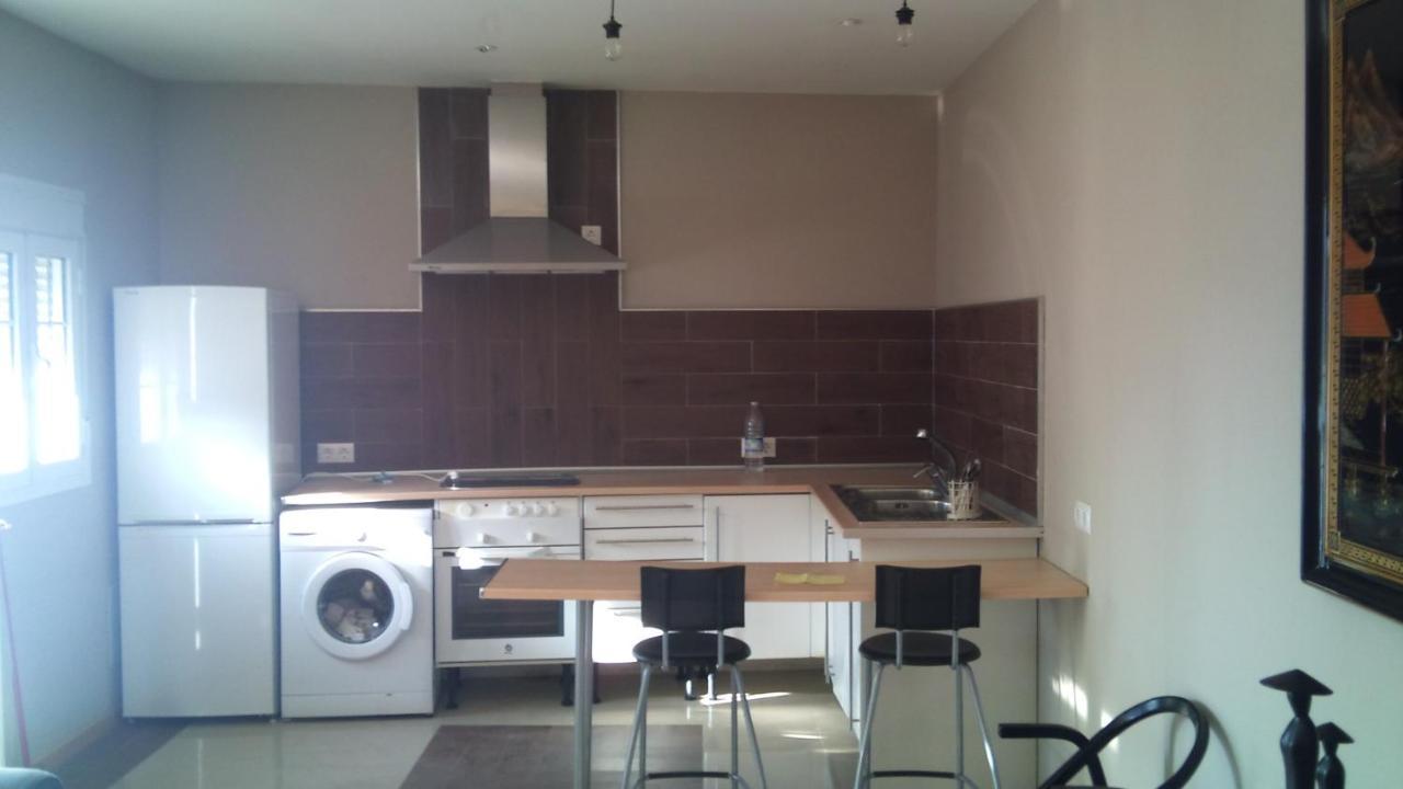 Apartamentos Jerezanos เฮเรซ เด ลาฟรอนเตรา ภายนอก รูปภาพ