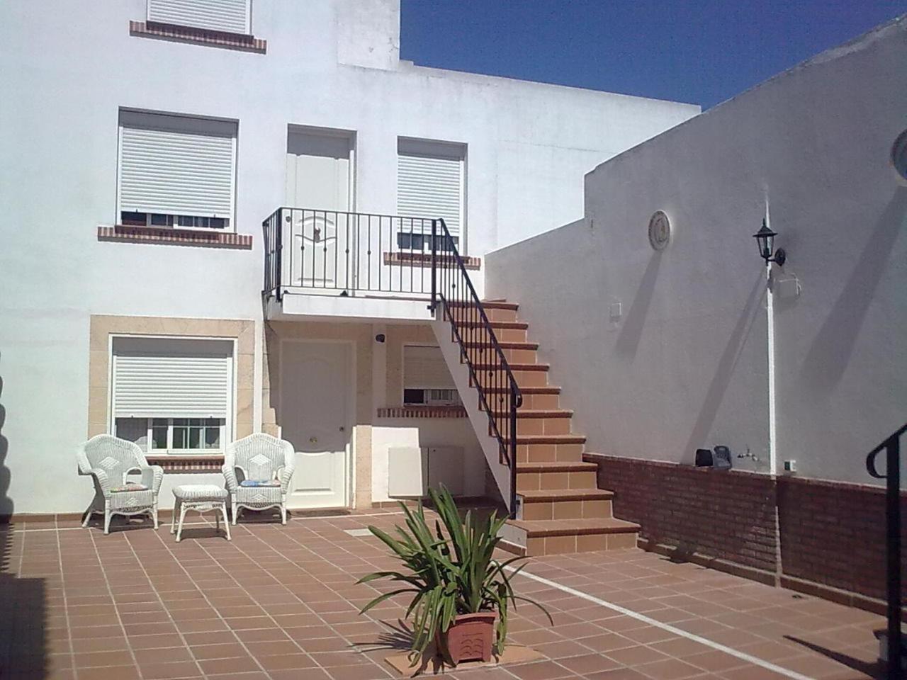 Apartamentos Jerezanos เฮเรซ เด ลาฟรอนเตรา ภายนอก รูปภาพ