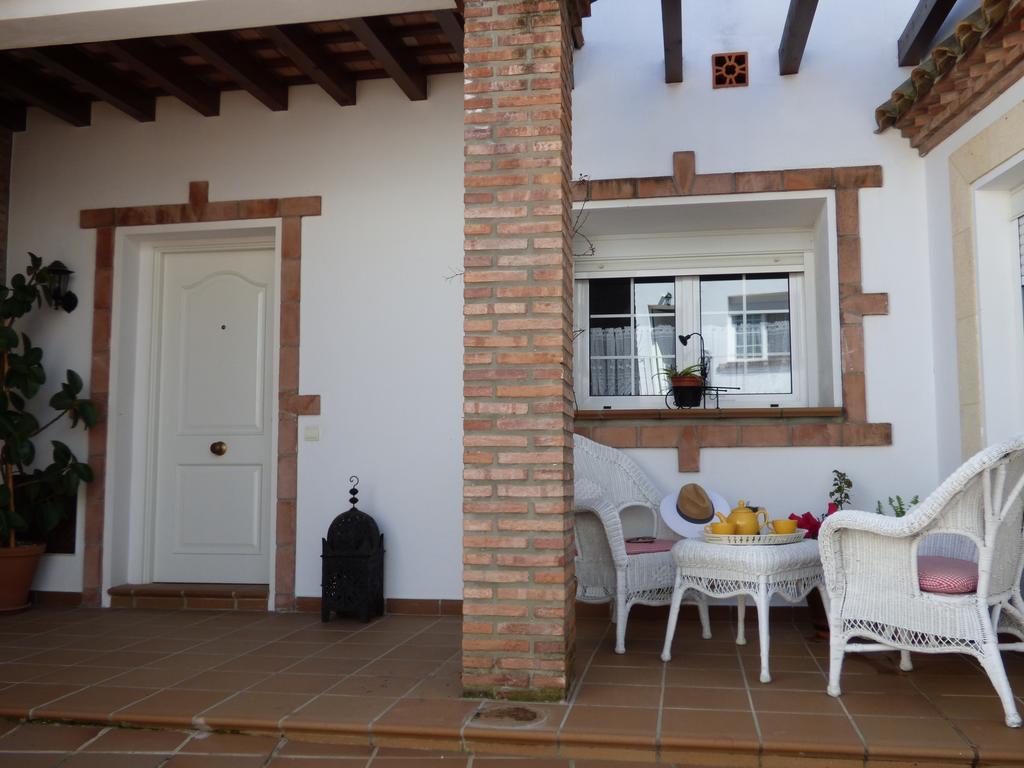Apartamentos Jerezanos เฮเรซ เด ลาฟรอนเตรา ภายนอก รูปภาพ