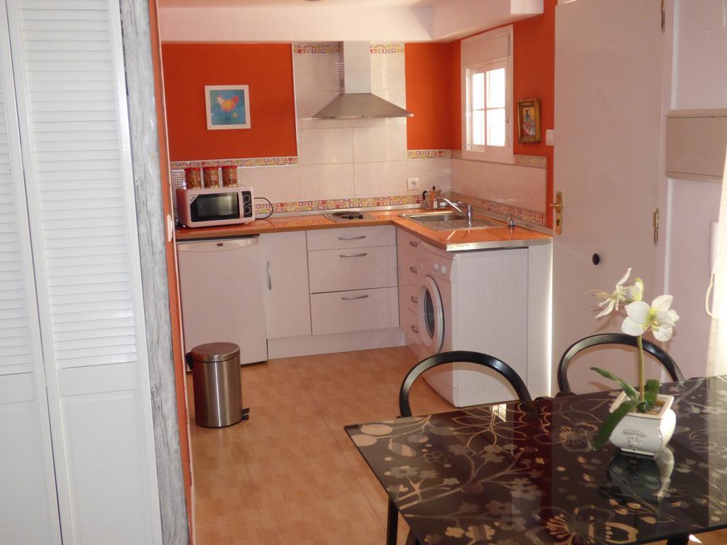 Apartamentos Jerezanos เฮเรซ เด ลาฟรอนเตรา ภายนอก รูปภาพ