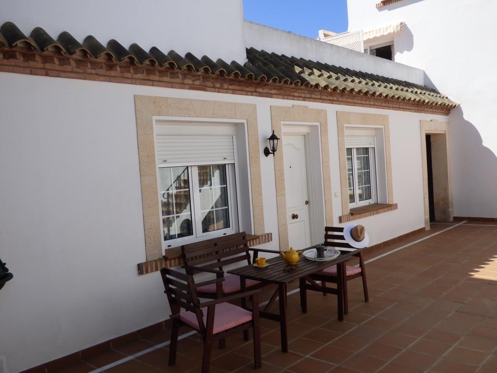 Apartamentos Jerezanos เฮเรซ เด ลาฟรอนเตรา ภายนอก รูปภาพ