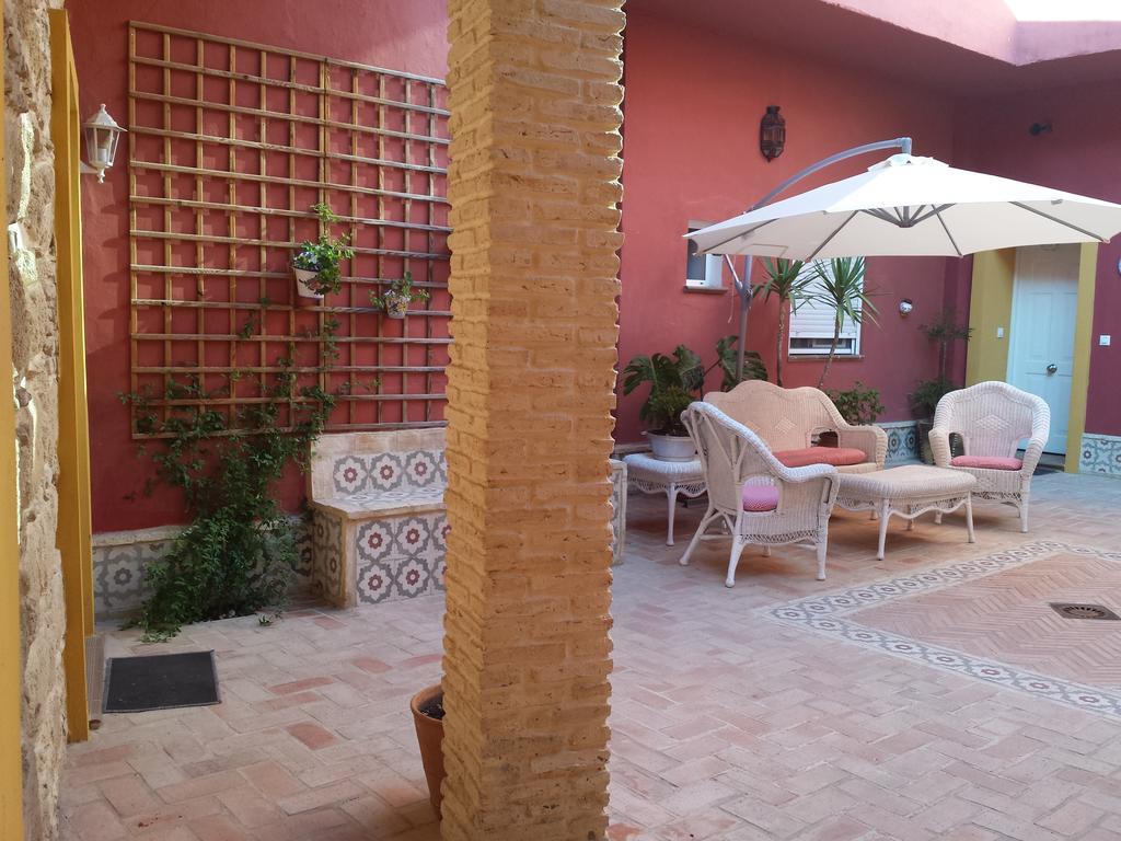 Apartamentos Jerezanos เฮเรซ เด ลาฟรอนเตรา ภายนอก รูปภาพ