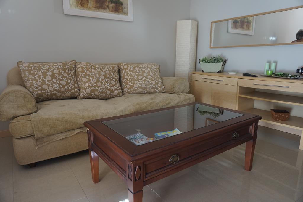 Apartamentos Jerezanos เฮเรซ เด ลาฟรอนเตรา ภายนอก รูปภาพ