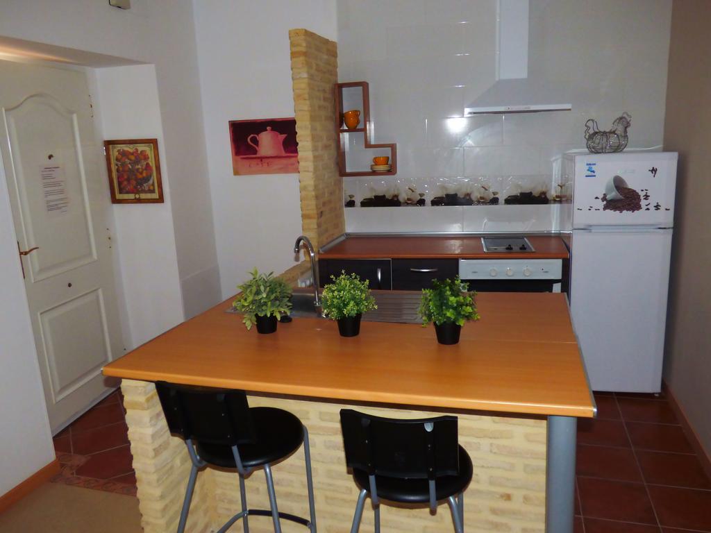 Apartamentos Jerezanos เฮเรซ เด ลาฟรอนเตรา ภายนอก รูปภาพ