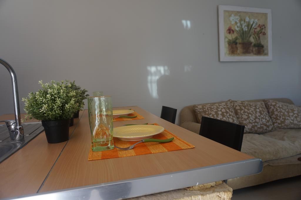 Apartamentos Jerezanos เฮเรซ เด ลาฟรอนเตรา ภายนอก รูปภาพ
