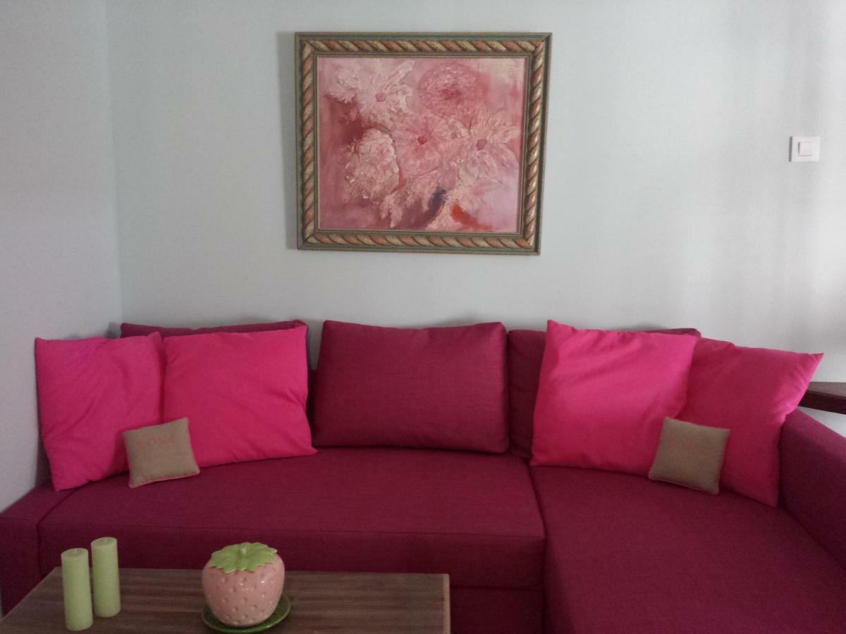 Apartamentos Jerezanos เฮเรซ เด ลาฟรอนเตรา ภายนอก รูปภาพ